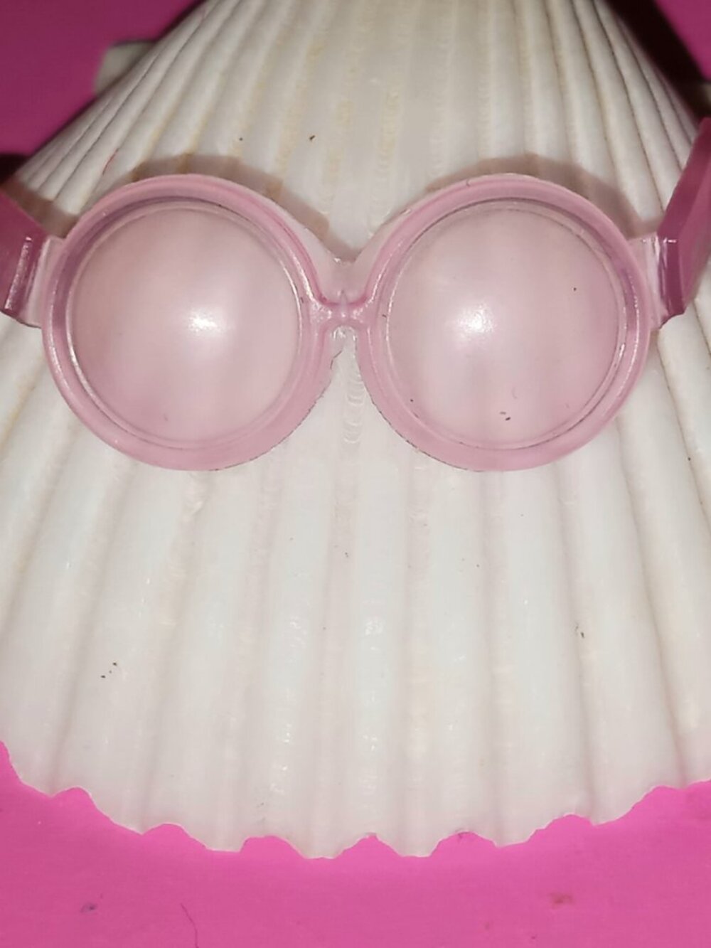 Barbie doll bubble sunglasses malibu Sunset